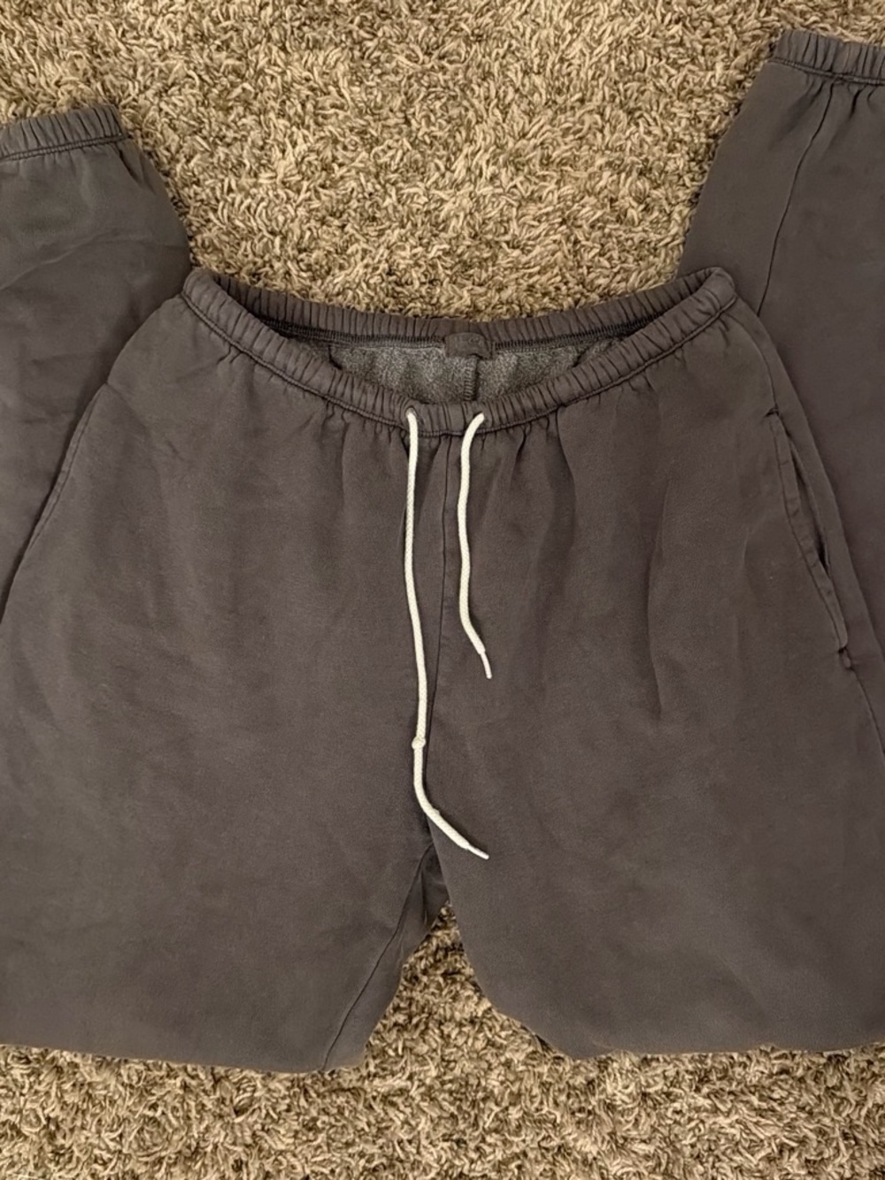 Men's Elastic Waist Athletic Shorts in Dark Gray
